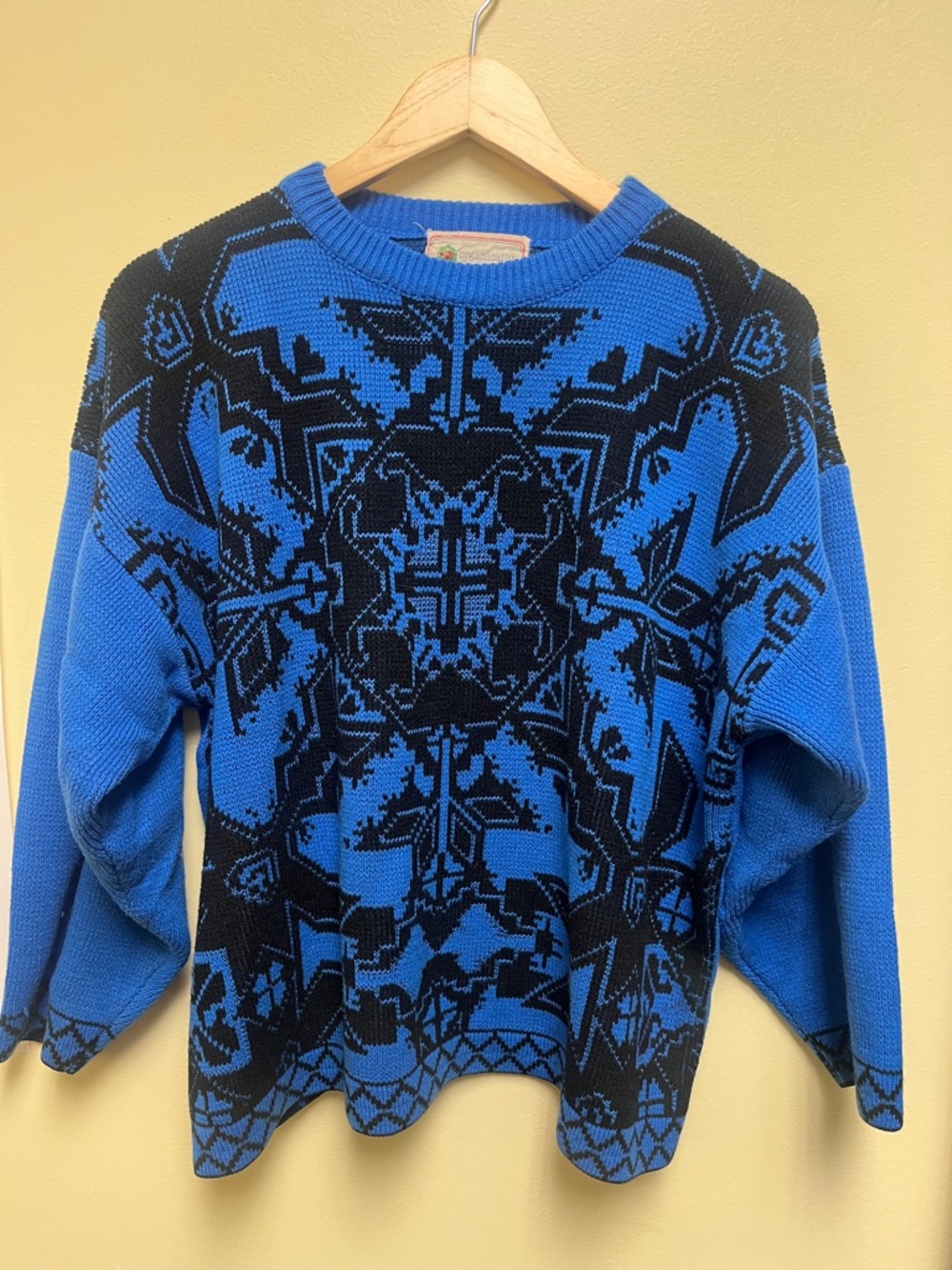 Vintage Colby Blue and Black Patterned Crewneck Sweater Sz small organic